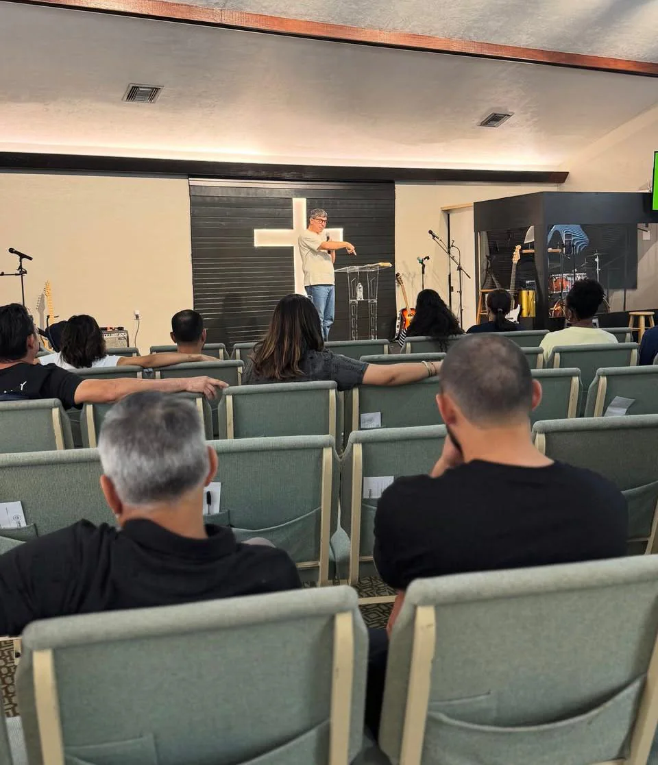Comunidade da igreja-filha de Fort Myers reunida